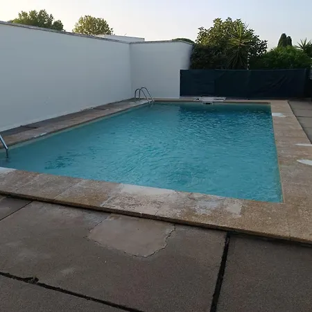 L'hacienda Cosy 4 Pers Dans Calme Avec Piscine Belle Terrasse Coin Nuit Separe A 300 M De La