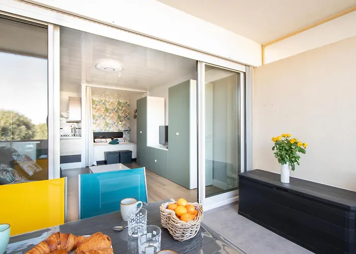 L'hacienda Grau Du Roi Cosy 4 Pers Avec Piscine Dans Calme Belle Terrasse Coin Nuit Separe A 200 M De La 아파트 *