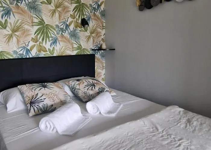 아파트 L'hacienda Grau Du Roi Cosy 4 Pers Avec Piscine Dans Calme Belle Terrasse Coin Nuit Separe A 200 M De La *